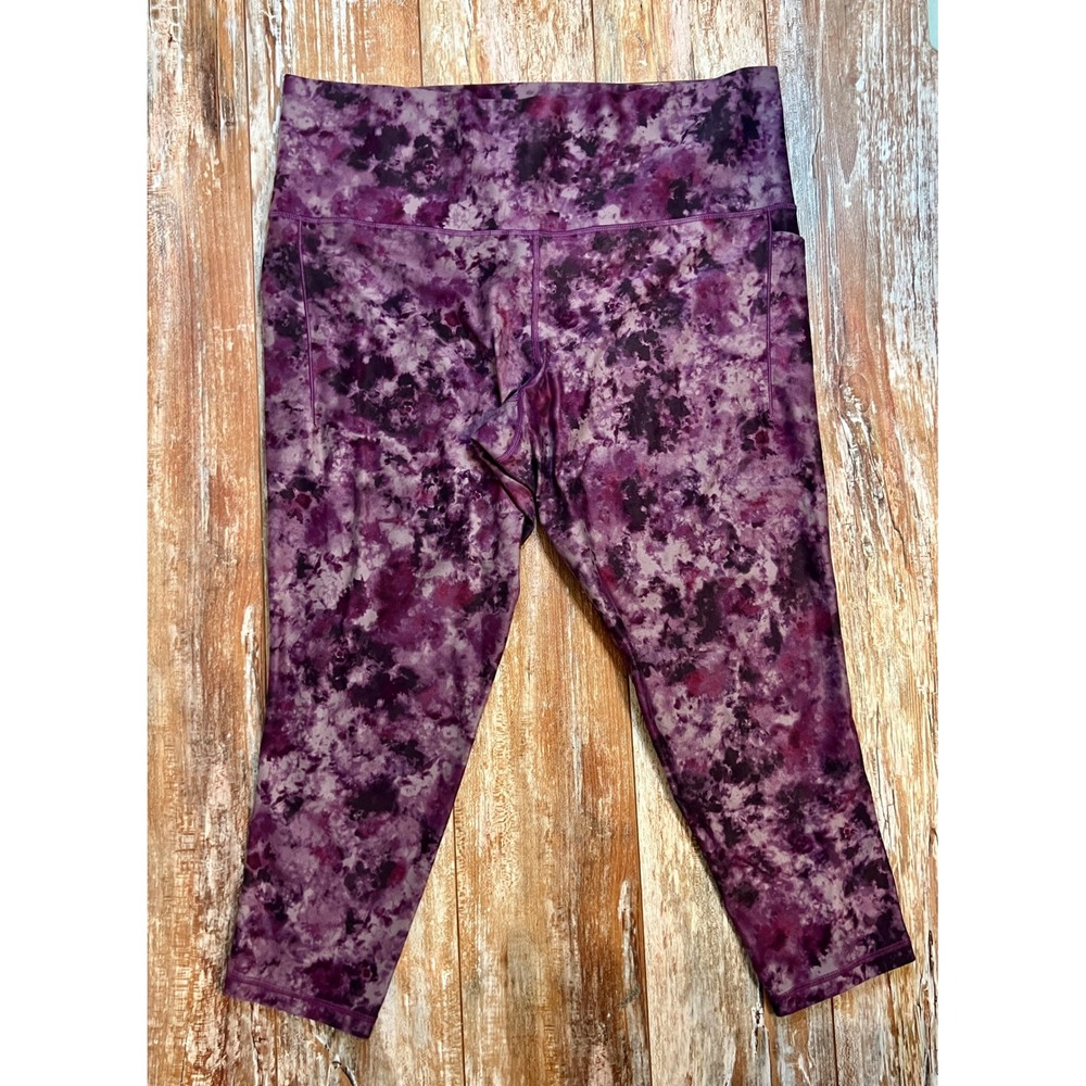 Athleta Salutation Stash Pocket II Printed 7/8 Tight Purple Tie Dye 2X